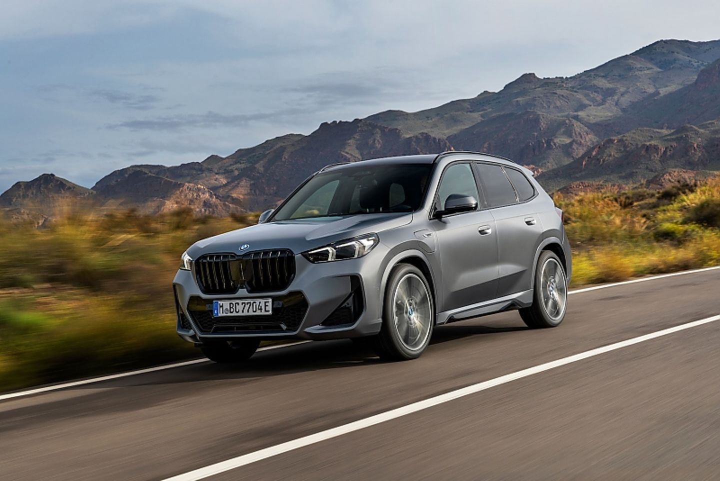 BMW X1 / iX1
