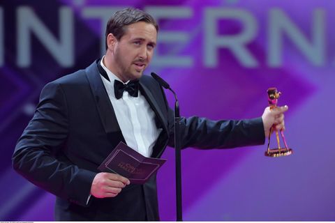 Angebliches Double von Ryan Gosling: Ludwig Lehner
Goldene Kamera 2017, Messe, Hamburg, 4.3.2017
Foto: Eva Oertwig/SCHROEWIG

www.SCHROEWIG.com

SCHROEWIG/News &amp; Images
Hohenzollerndamm 152
D-14199 Berlin (Germany)
Fon +49 - 30 - 892 10 76
Fax +49 -...