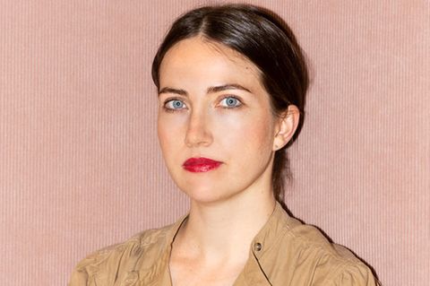 Die Journalistin und Autorin Eva Biringer