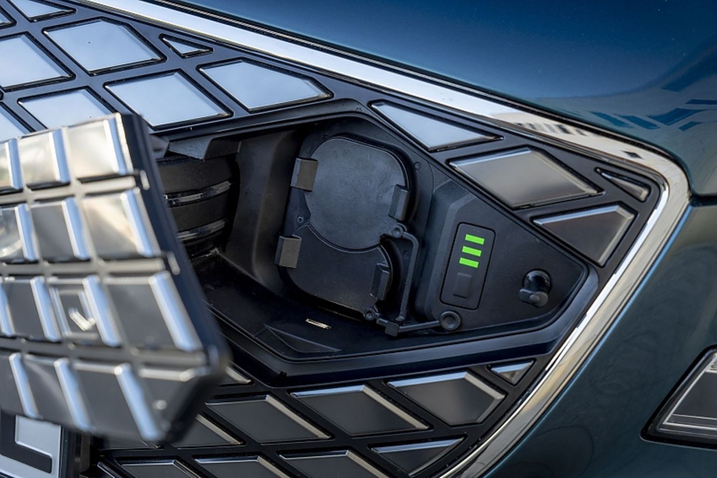Genesis G80 Electrified