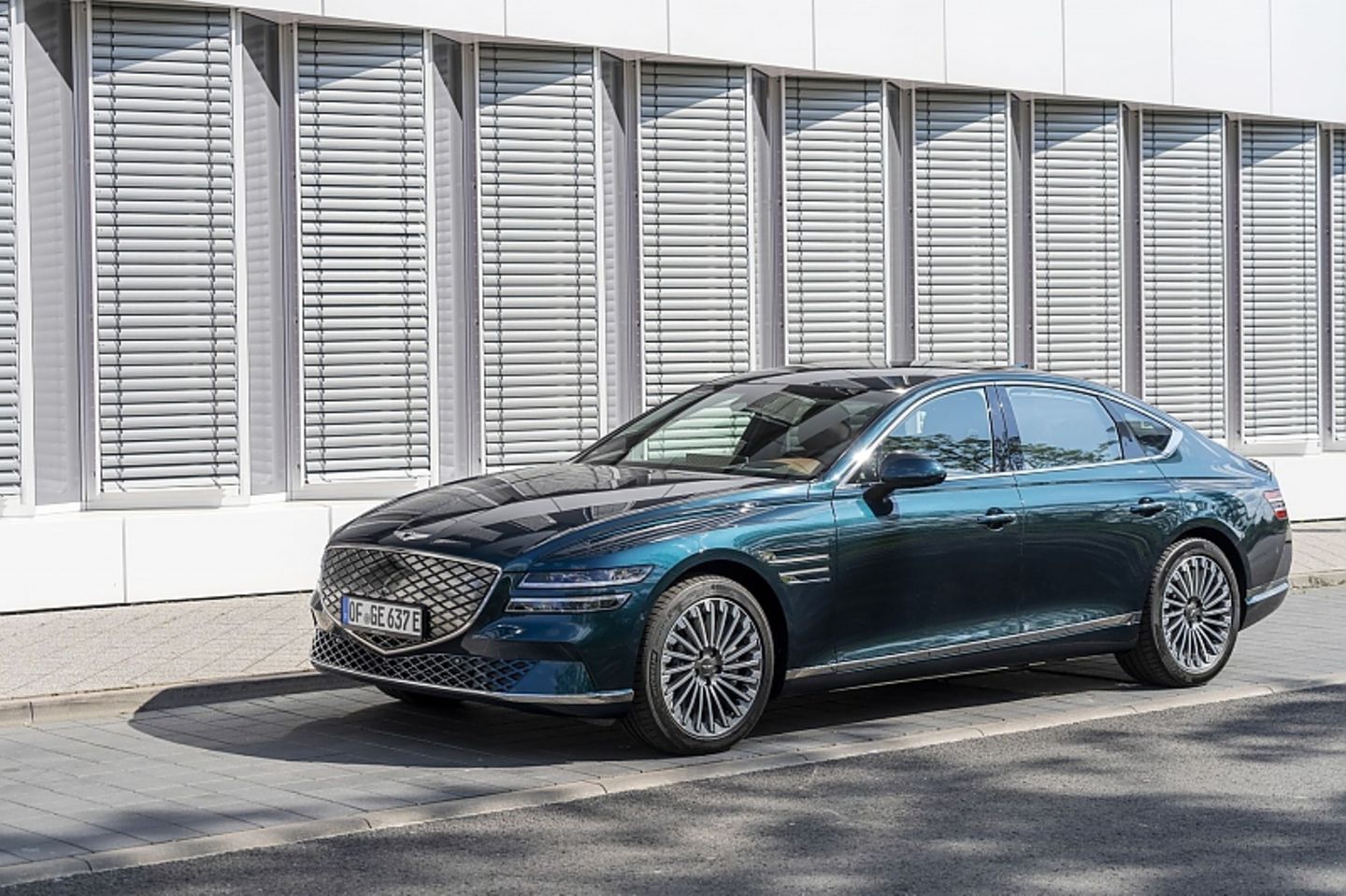 Genesis G80 Electrified