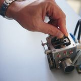 Durch das Space-Drive-System können Autos mit dem 
Joystick gesteuert werden