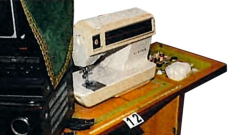 Nähmaschine