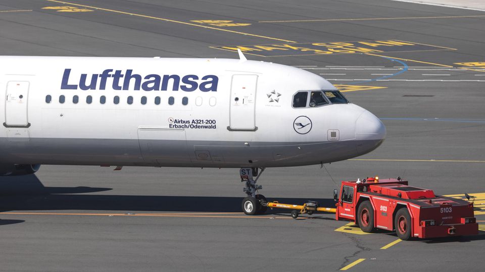 Lufthansa Flüge fallen im Juli zu Hunderten aus