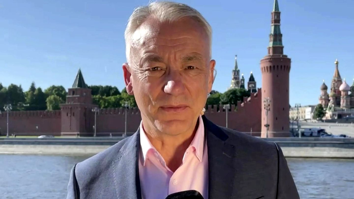 Report from Moscow on grain crisis and postponed Putin TV show
