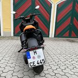 Als Durchschnittsverbrauch gibt BMW 7,7 kWh/100 km an, 
bei 
unserer Testfahrt waren es 1,3 kWh/100 km mehr.