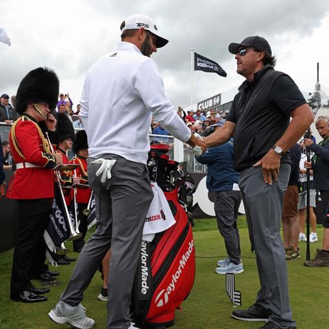 Golfprofis Phil Mickelson und Dustin Johnson