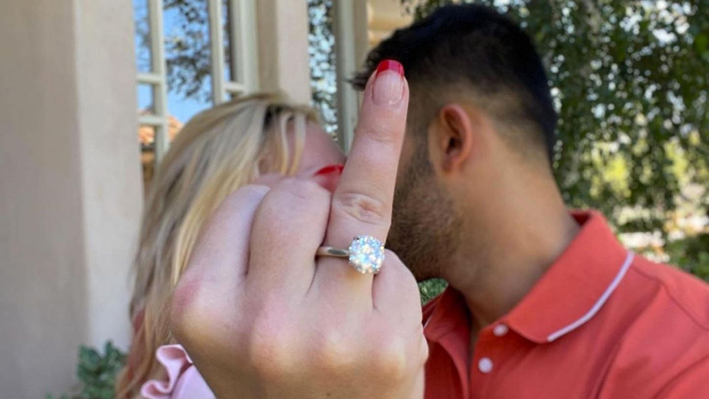 So gab Britney Spears ihre Verlobung bekannt. Nun soll sie ihren Sam Asghari geheiratet haben. 