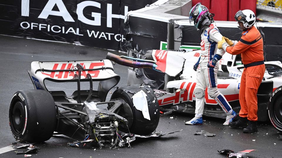 "Crash-Kid" Mick Schumacher hat seinen Boliden in Monaco gleich in zwei Teile zerlegt