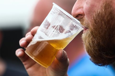 Weltrekord: 56 Pubs in 12 Stunden besucht