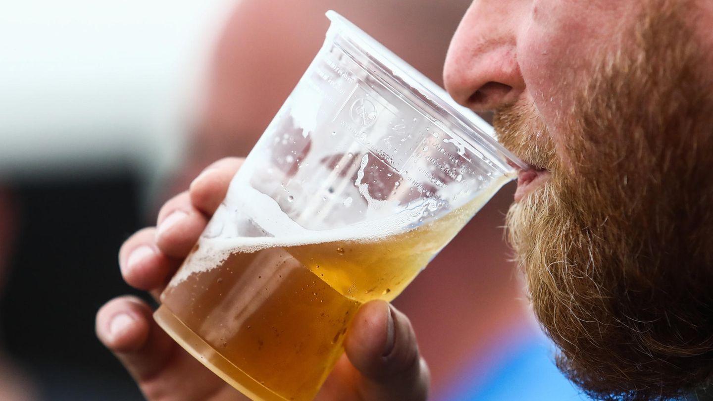 Weltrekord: 56 Pubs in 12 Stunden besucht