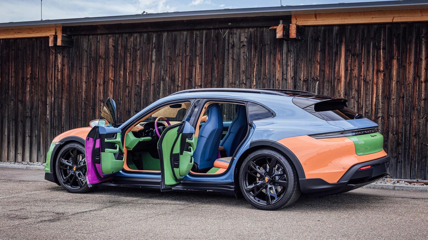 Porsche lets artists design the car – he builds the most colorful Porsche of all time