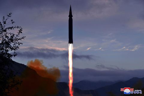 Nordkoreanische Hyperschallrakete soll atomfähig sein