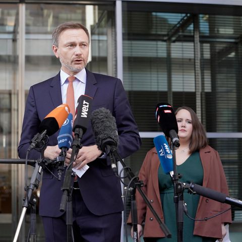 Von links: SPD-Co-Parteichef Lars Klingbeil, FDP-Parteichef Christian Lindner und Grünen-Co-Chefin Ricarda Lang