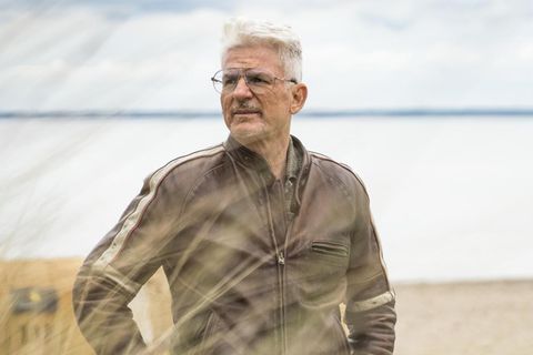 Heinz Strunk am Strand in Niendorf