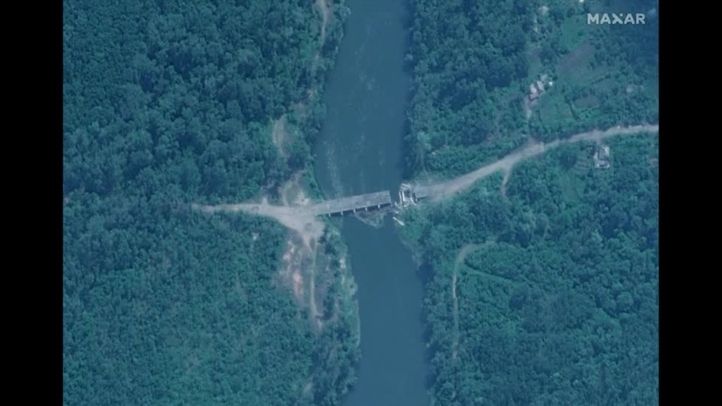 Ukraine war: last bridge to Sievjerodonetsk destroyed (video)