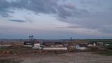 Ein Ort verblast: Blick auf die letzten Häuser von Borschemich. Die direkten Nachbarorte Holz, Otzenrath und Spenrath sind längst verschwunden