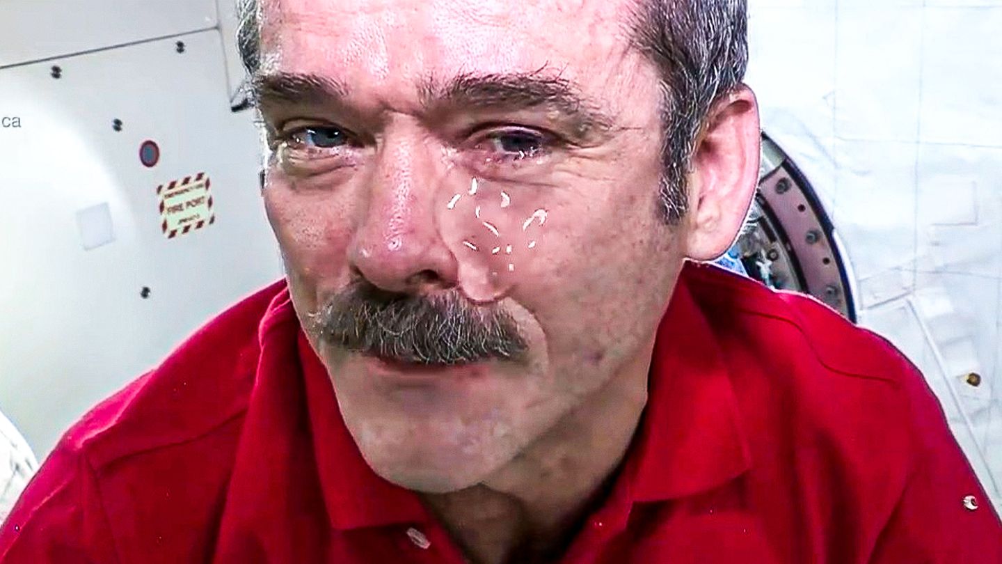 ISS: Tears and pizza in zero gravity - five space experiments