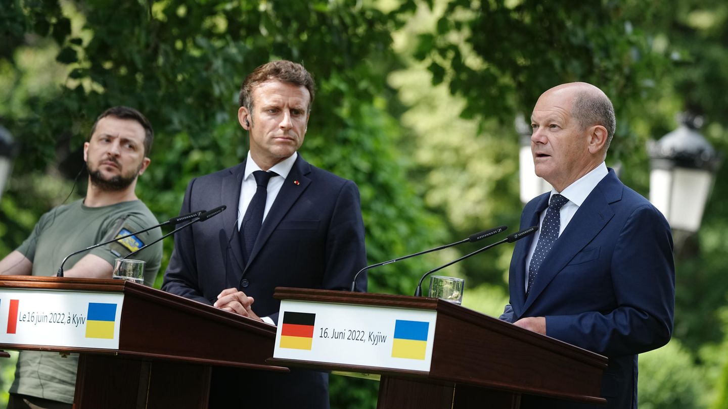 Olaf Scholz wants EU accession status for Ukraine and Moldova