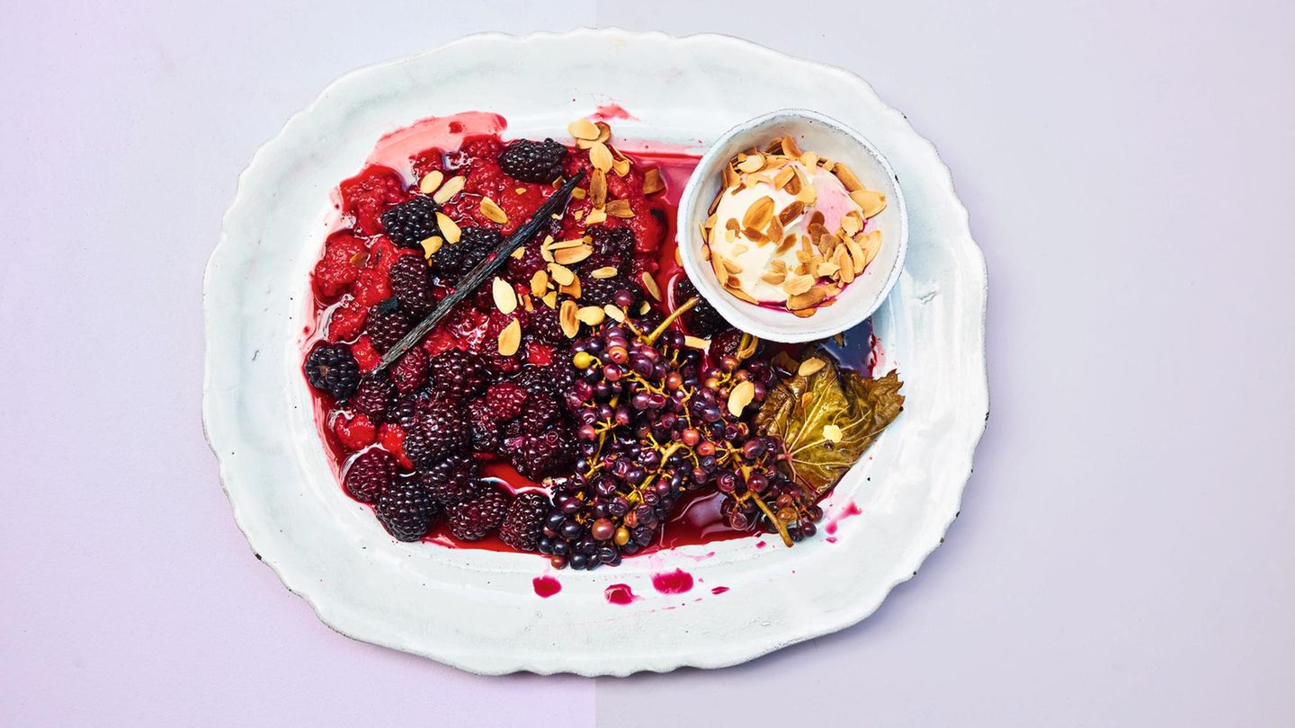 Beeren vom Grill mit Brioche, Mascarpone & Mandeln Green BBQ: Beeren vom Grill