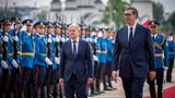 Serbiens Präsident Aleksander Vucic empfängt Bundeskanzler Olaf Scholz