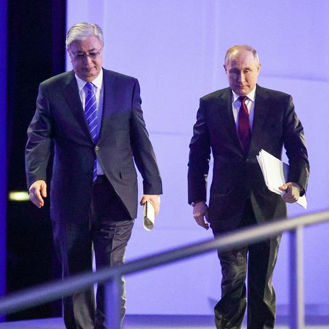 Kassym-Schomart Tokajew, Wladimir Putin und RT-Chefin Margarita Simonjan