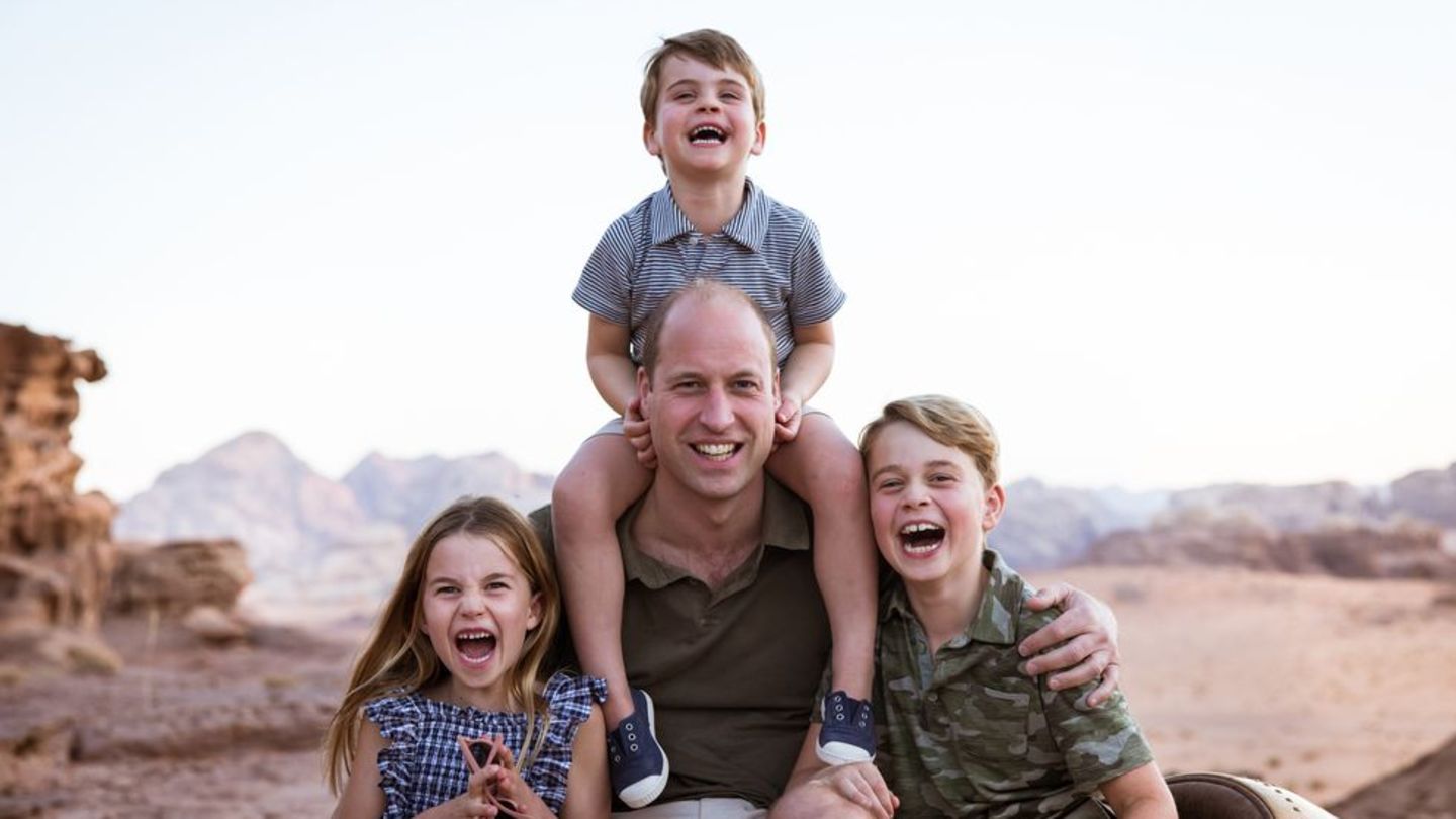 Dieses Bild von Prinz William und seinen drei Kindern veröffentlichte der Kensington Palast zum Vatertag 