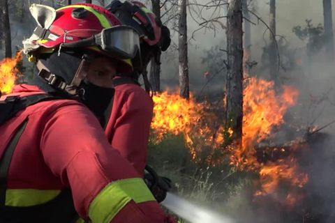 Video: Spanien: Waldbrände wüten in Navarra