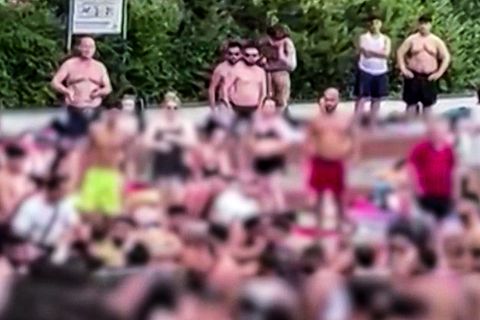 Massenschlägerei in einem Schwimmbad in Berlin