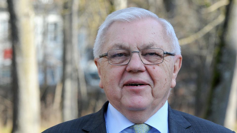 Harald Kujat (Archivbild) war Generalinspekteur der Bundeswehr und von 2002 bis 2005 Vorsitzender des Nato-Militärausschusses