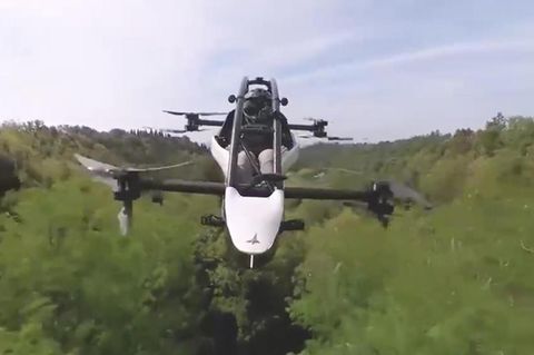 "Jetson One" im Video: Mini-Flugauto für 92.000 US-Dollar: Unternehmer pendelt mit Science-Fiction-Flieger zur Arbeit