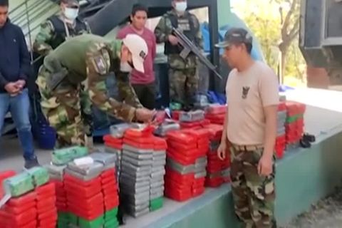 Video: Mehr als eine Tonne Kokain - Polizei in Peru meldet Ermittlungserfolg