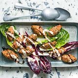 Deftig Vegan Mediterran. Bulgurbällchen mit Tahinsauce