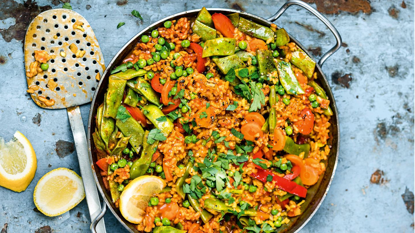 Deftig Vegan Mediterran: Gemüse-Paella