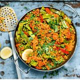 Deftig Vegan Mediterran: Gemüse-Paella