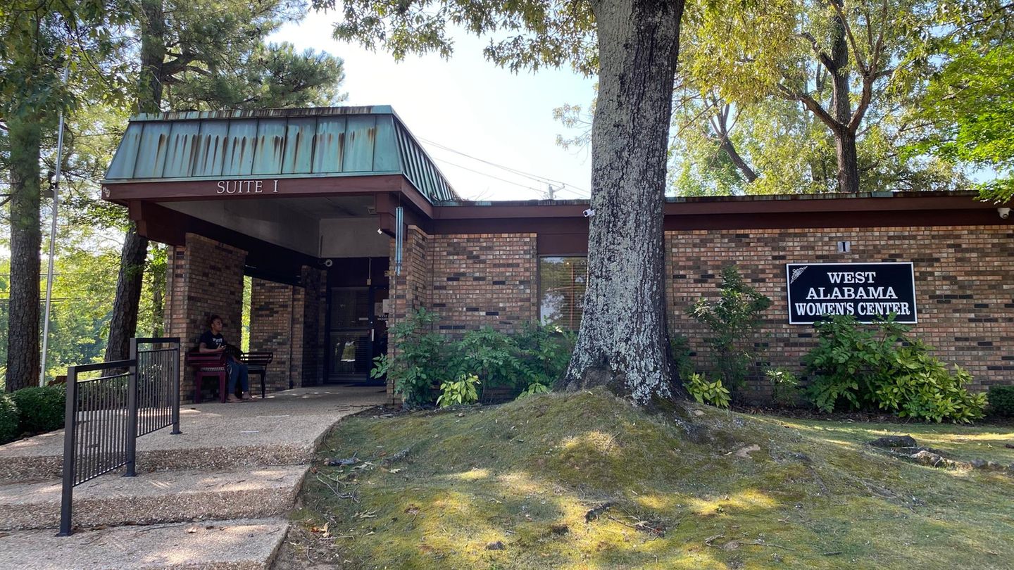 Das West Alabama Women‘s Center am am Rand der Stadt Tuscaloosa ist die Abtreibungsklinik im Bundesstaat Alabama Das West Alabama Women‘s Center am am Rand der Stadt Tuscaloosa ist die Abtreibungsklinik im Bundesstaat Alabama