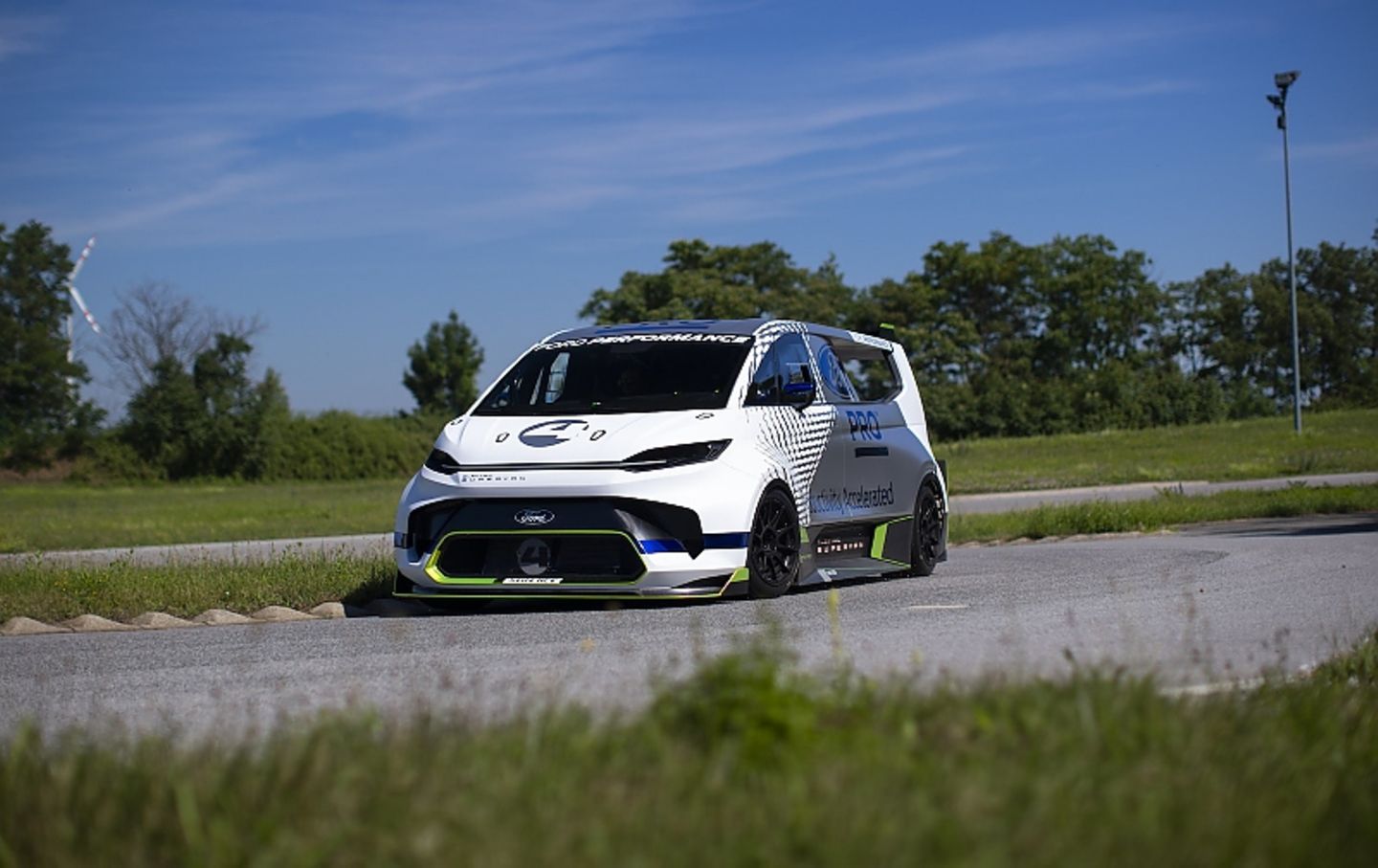 Ford Pro Electric Supervan