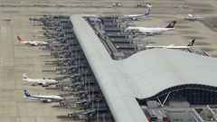 Platz 10: Kansai International Airport (KIX), Japan  Um einen Platz verschlechterte sich das Umfrageergebnis des auf einer künstlichen Insel fünf Kilometer vor der Küste von Osaka im Meer errichteten Flughafens.