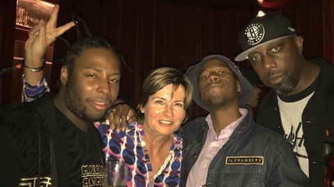 Eva Ries und Mitglieder des Wu-Tang Clan