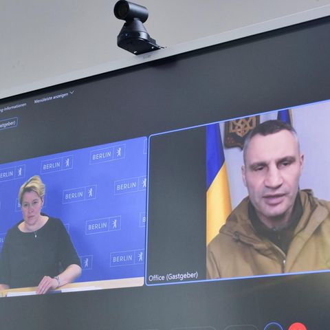 A photo shows the deep fake video conference between a fake Klitschko and Franziska Giffey