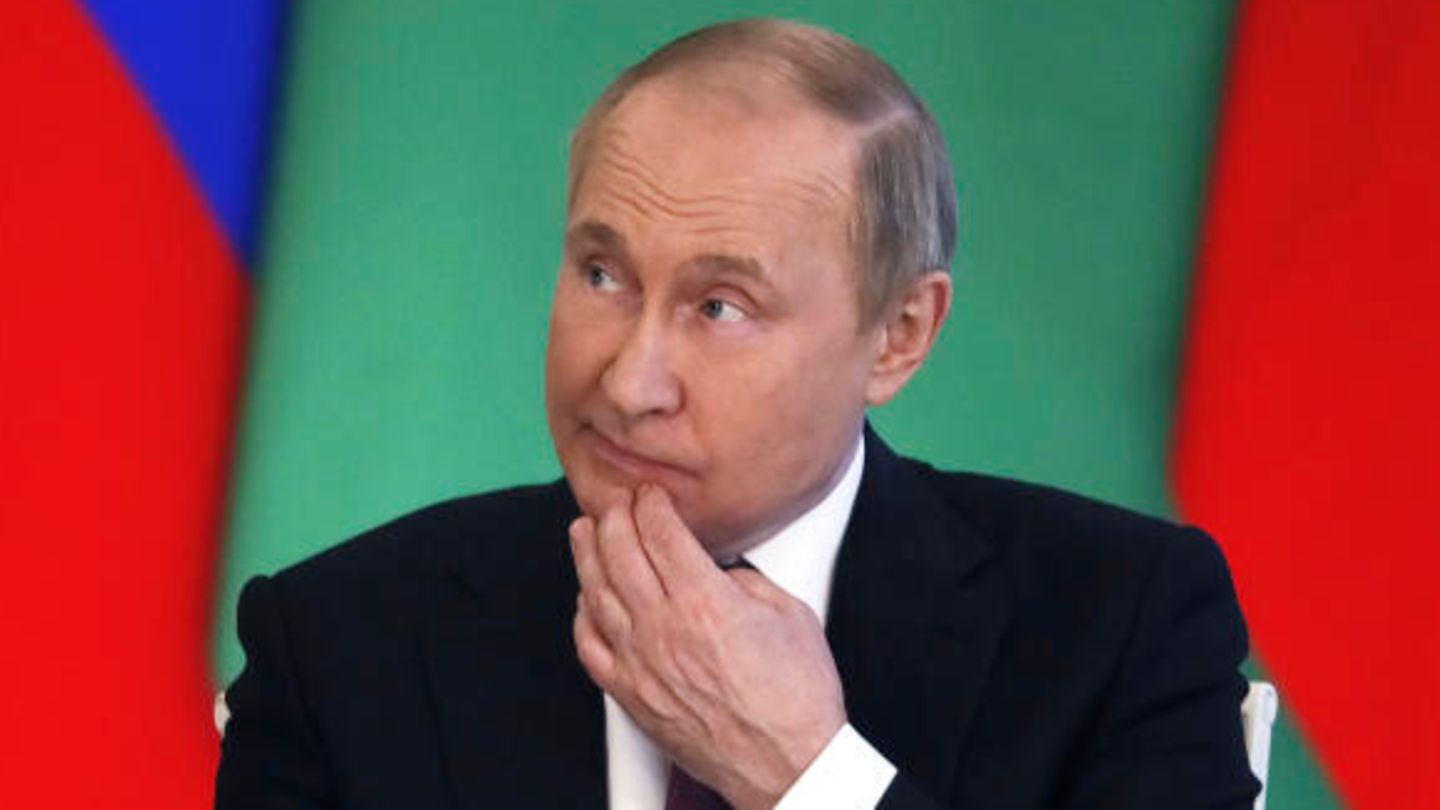 Sein Land steht vor dem Zahlungsausfall: Russlands Präsident Wladimir Putin.