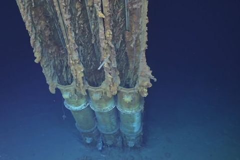 Drei Torpedorohre der "Samuel B. Roberts"