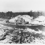 Stapellauf der Sammy B. Die Geleitzerstörer wurden in den USA "wie am Fließband" hergestellt.