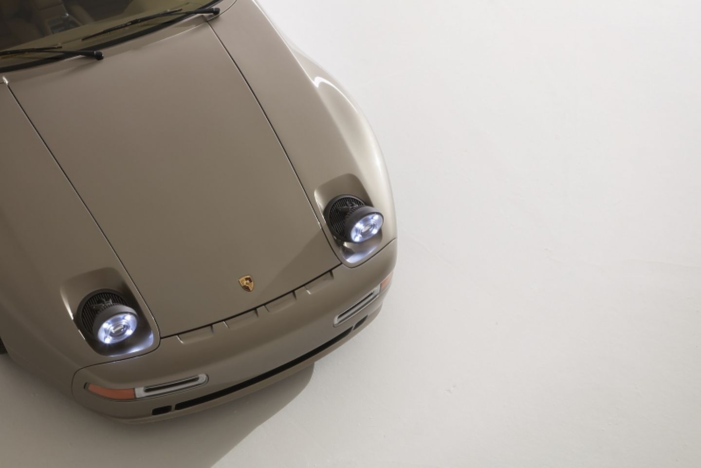 Nardone Porsche 928 Restomod