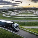 Daimler GenH2 Truck