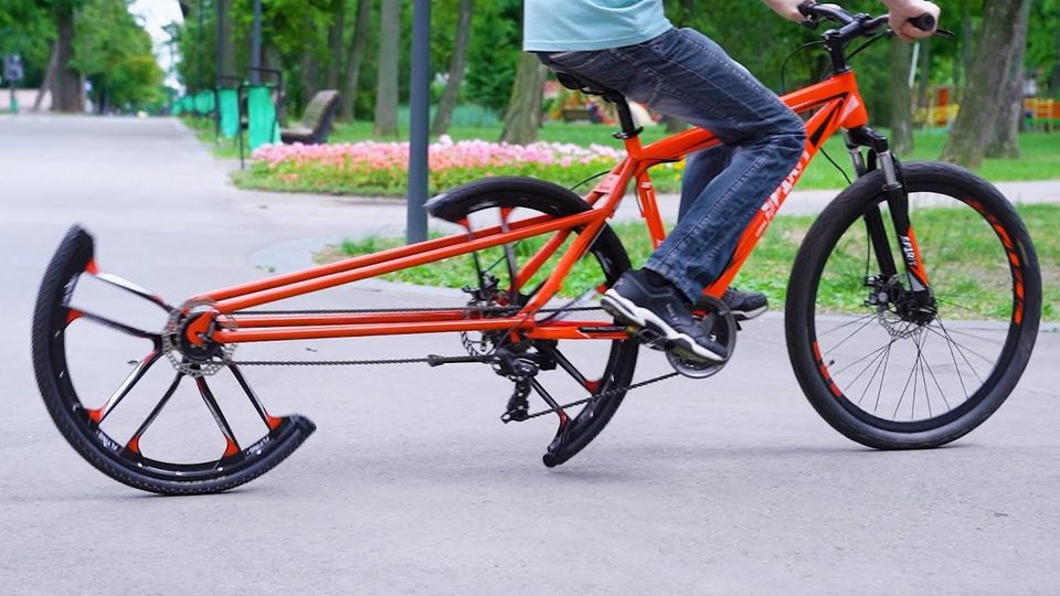 Ein Fahrrad mit geteiltem Hinterrad