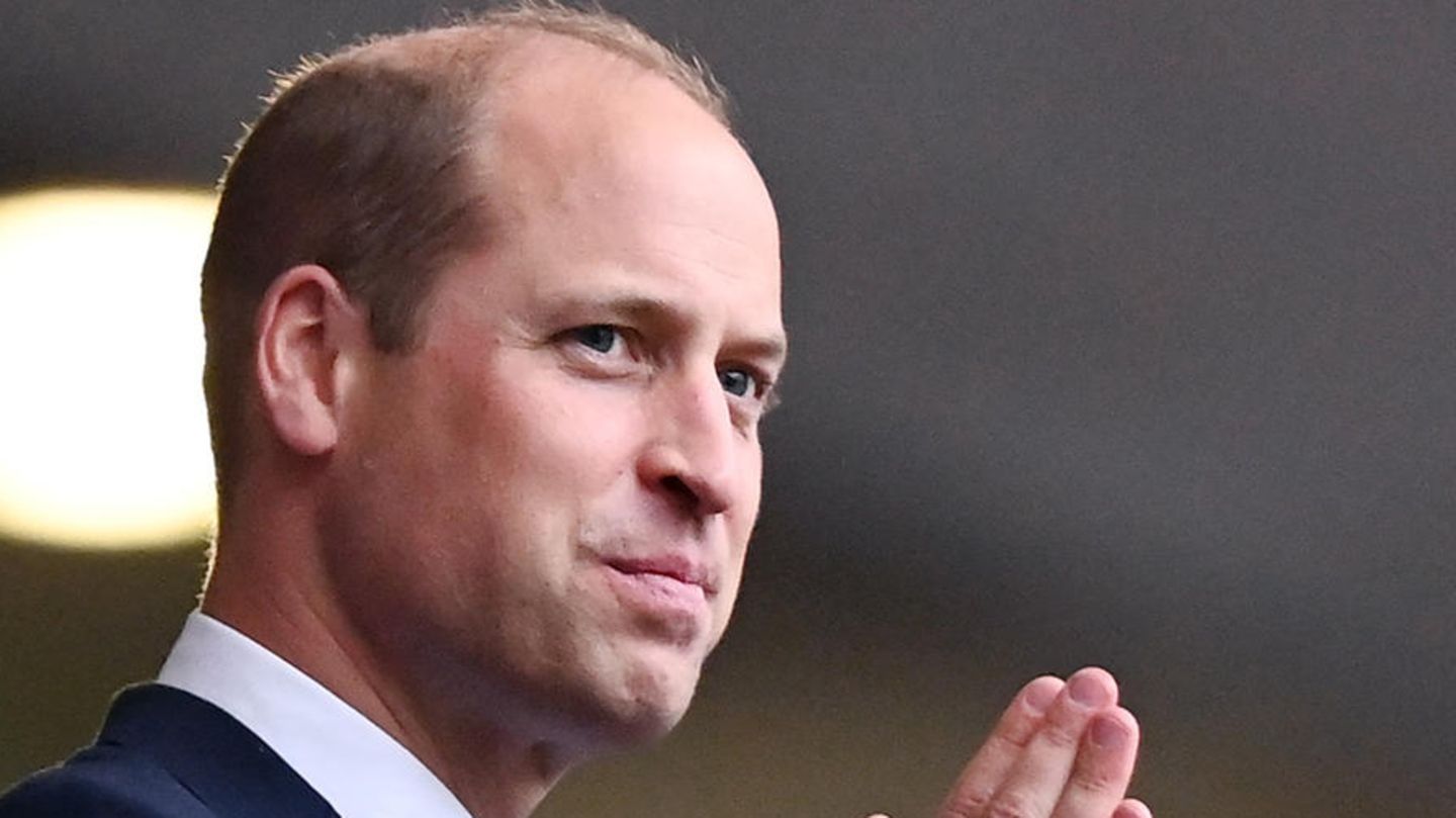 Prince William Insults Reporters In Front Of The Camera You Are