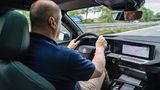 Dank des 81 kW / 110 PS-Elektromotors lasst sich der Opel Astra 
Sports Tourer Hybrid entspannt bewegen
