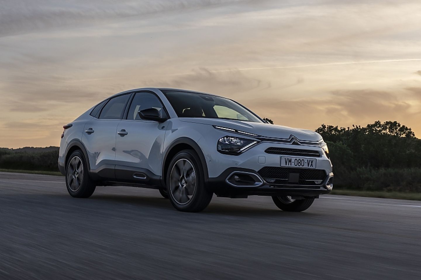 Citroen e C4x