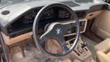 BMW M5 E28